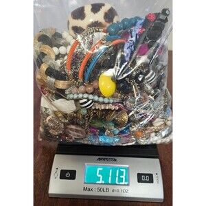 5.5+ lbs Huge Lot Costume Jewelry VTG Now Junk Art Craft & Wear Resell Mix In
